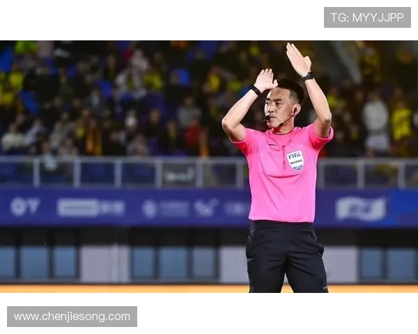 新中超裁判季训启动国际级免考